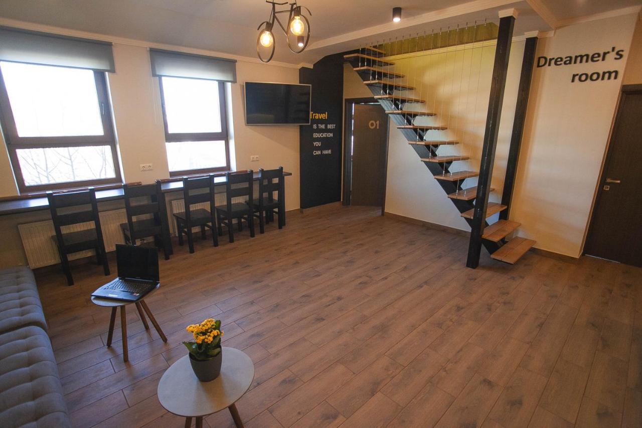 Dream Hostel Khmelnytskyi 外观 照片